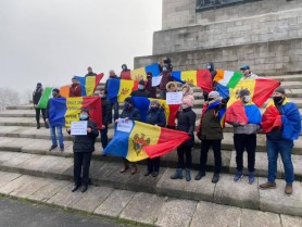 Și moldovenii din Irlanda au protestat astăzi: „Maia Sandu Președinte”, „Anticipate”